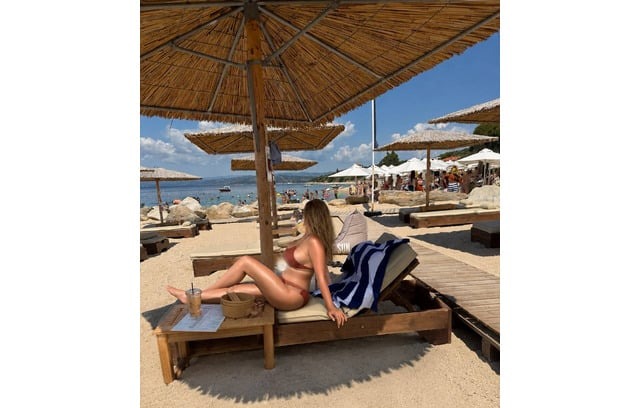 ΣΕΞΥ ΓΥΝΑΙΚΑΡΑ ΑΠΟ ΛΕΤΟΝΙΑ